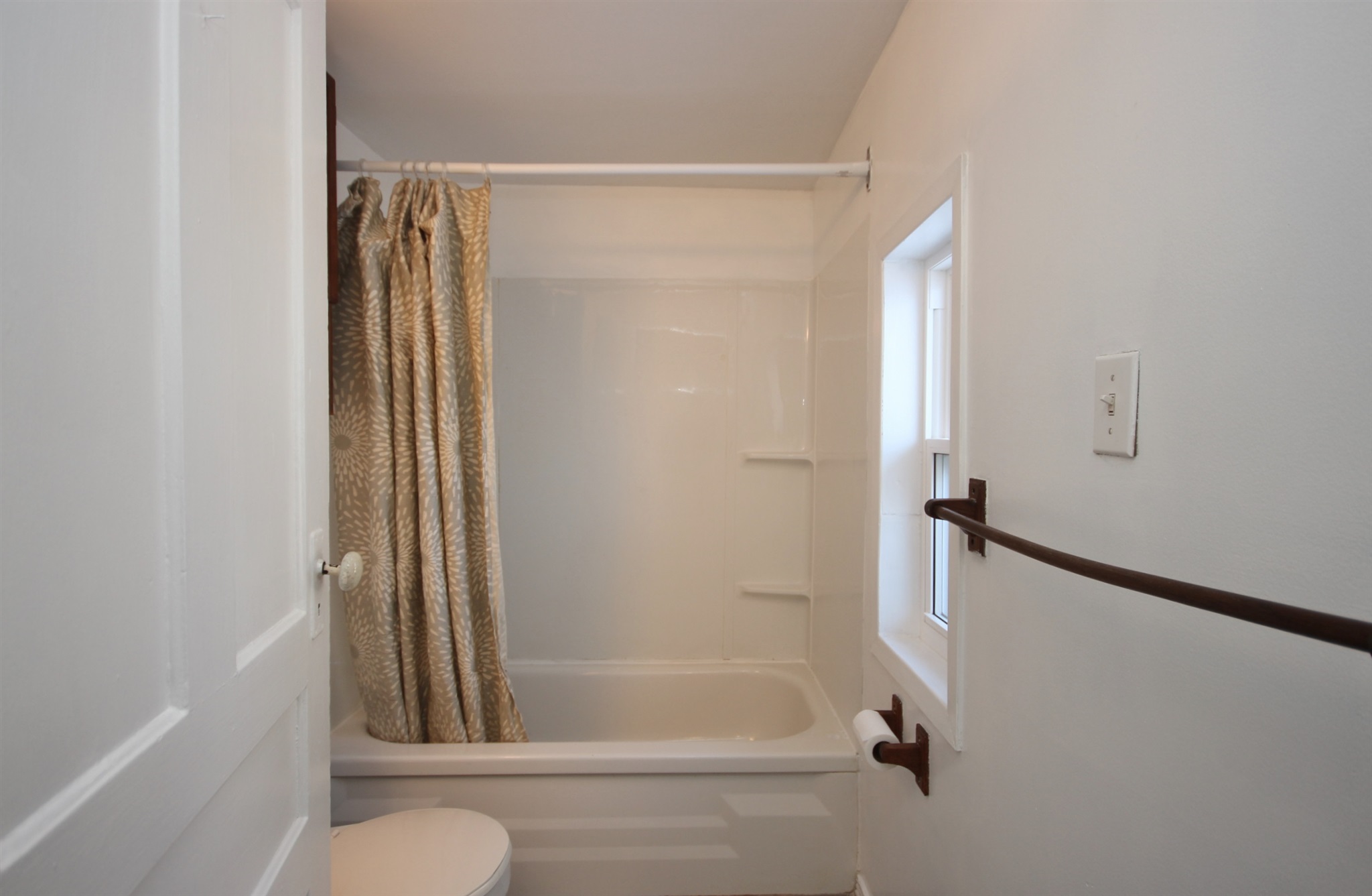 21-23 Sidings Street, Yarker, Ontario, Canada