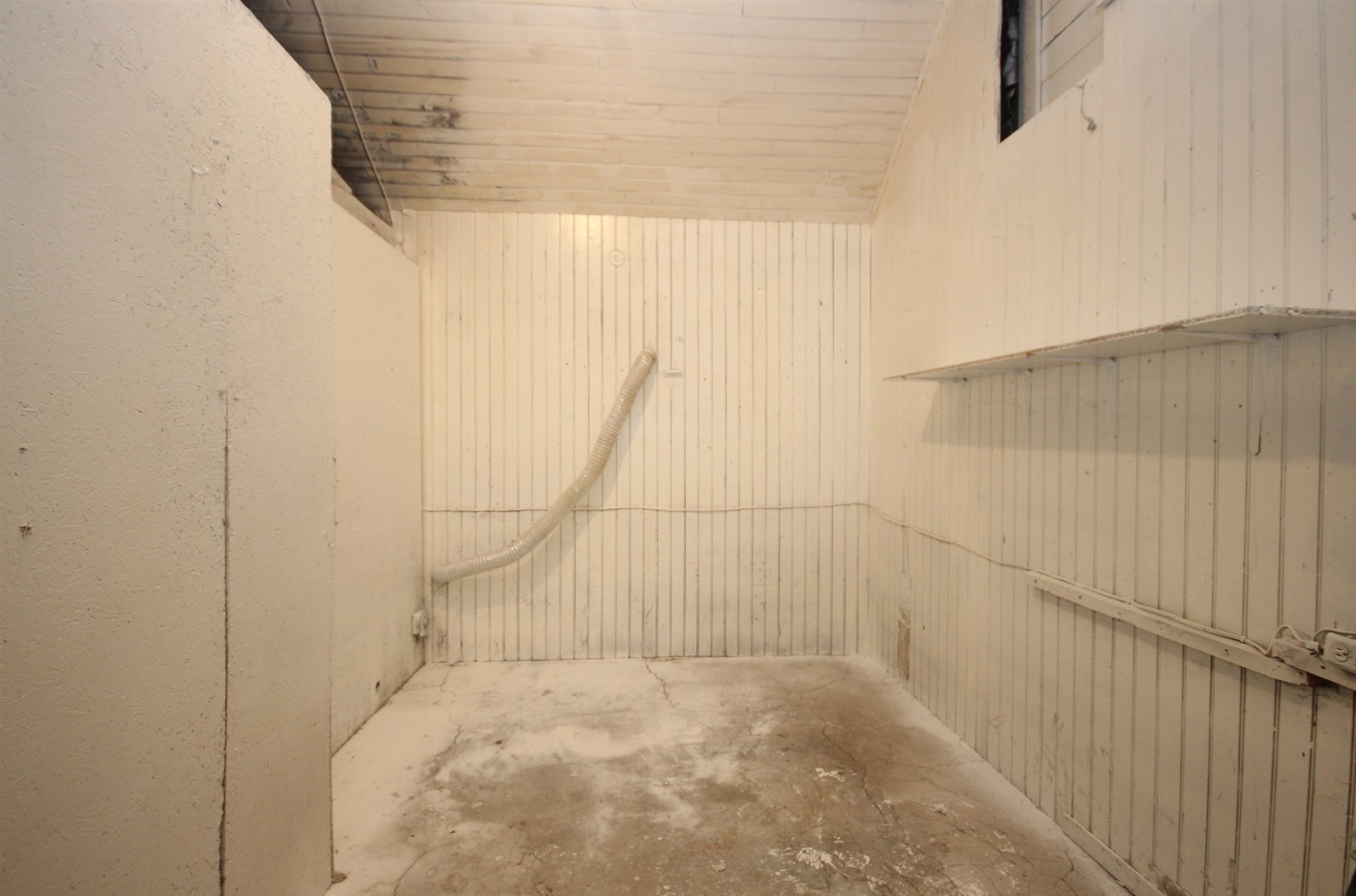 21-23 Sidings Street, Yarker, Ontario, Canada