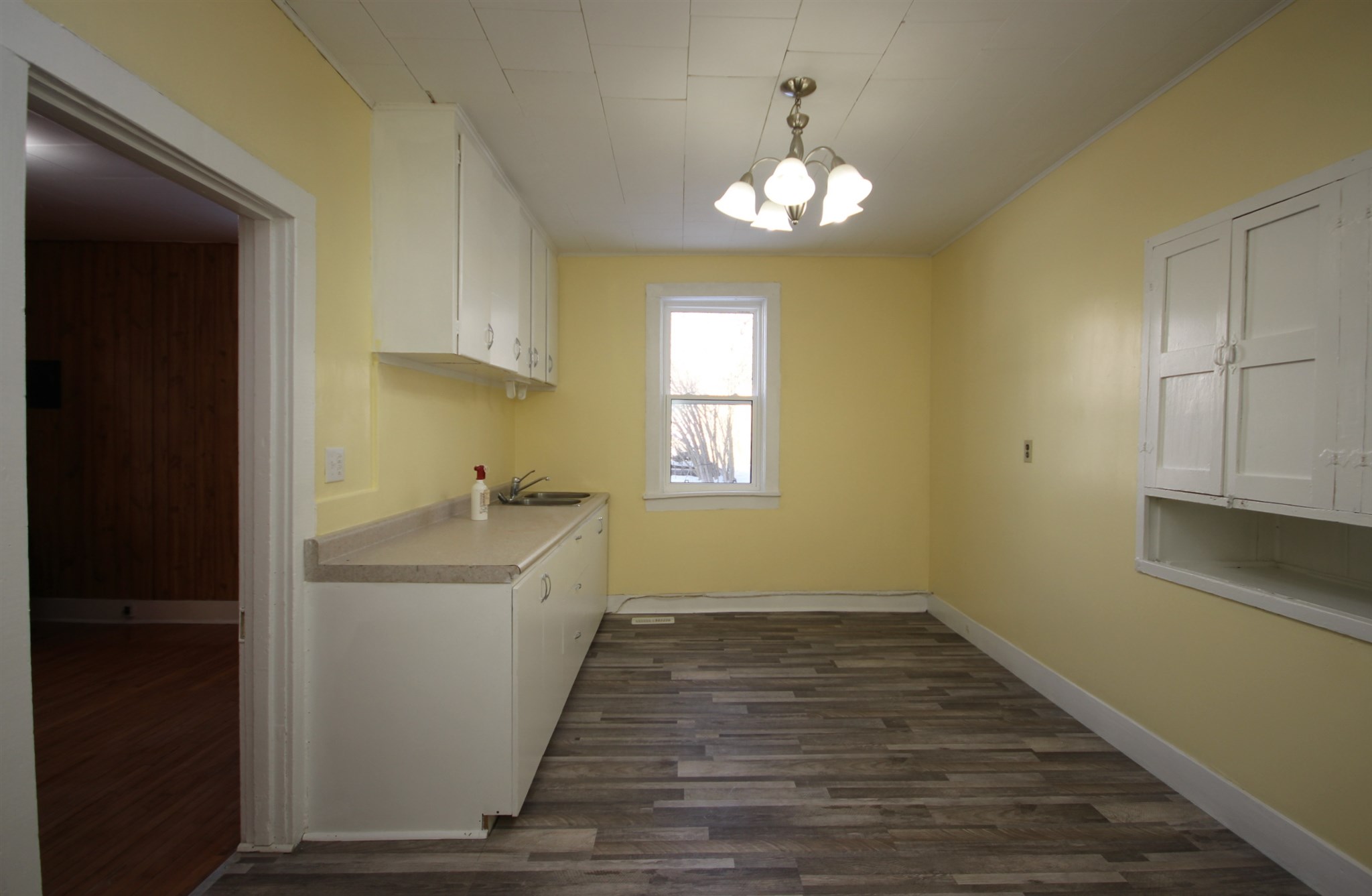 21-23 Sidings Street, Yarker, Ontario, Canada