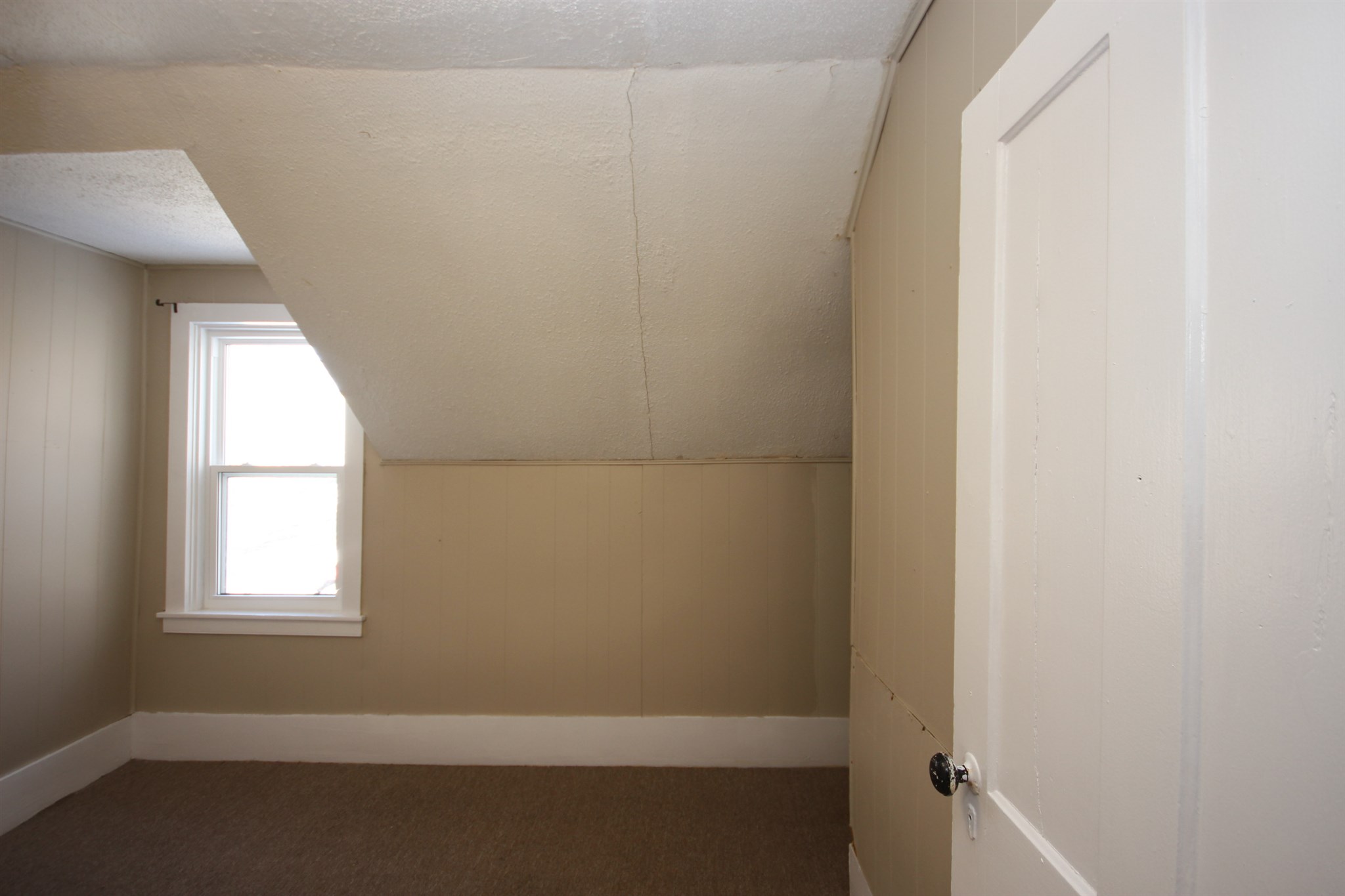 21-23 Sidings Street, Yarker, Ontario, Canada