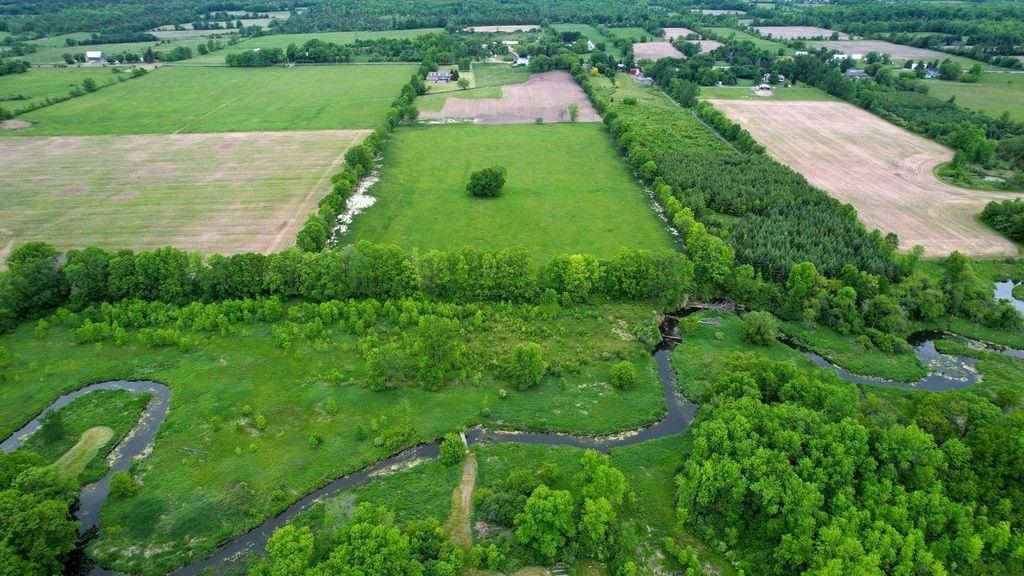 00 Simmons Road, Loyalist Township, Ontario, Canada