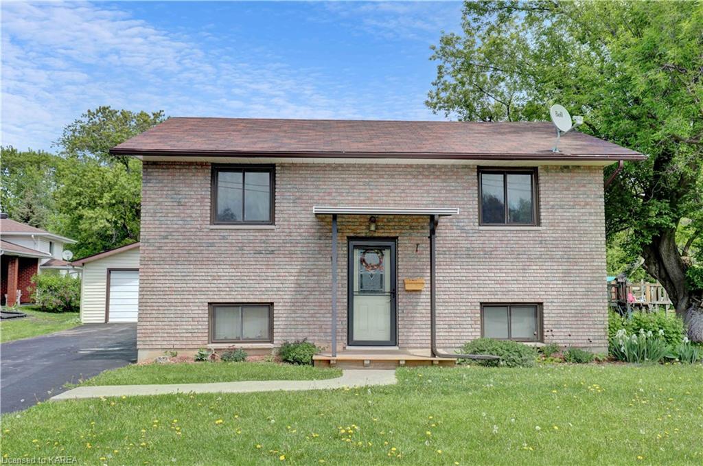 9 BLAKE Street, Napanee, Ontario, Canada