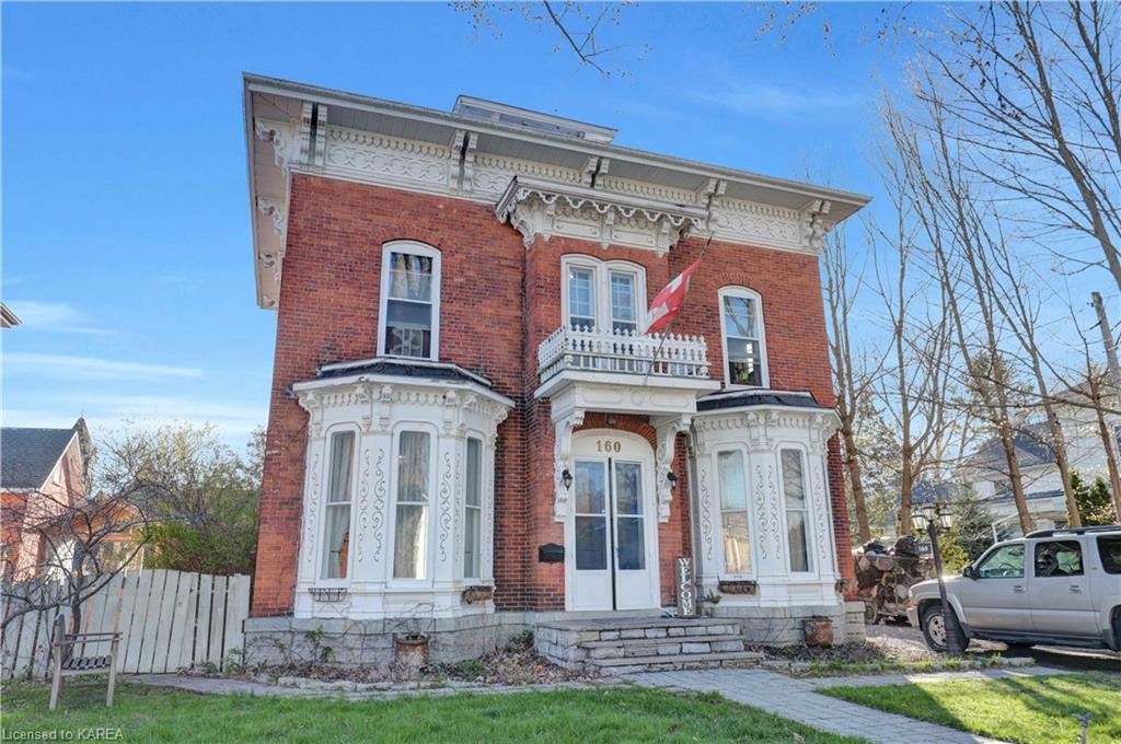 160 EAST Street, Napanee, Ontario, Canada