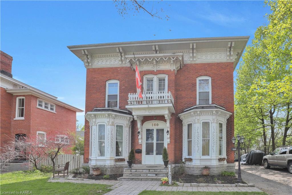 160 EAST Street, Napanee, Ontario, Canada