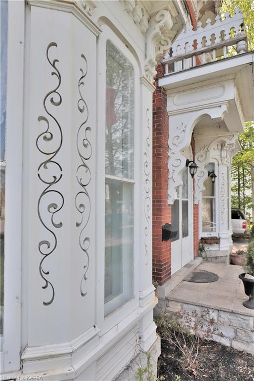 160 EAST Street, Napanee, Ontario, Canada