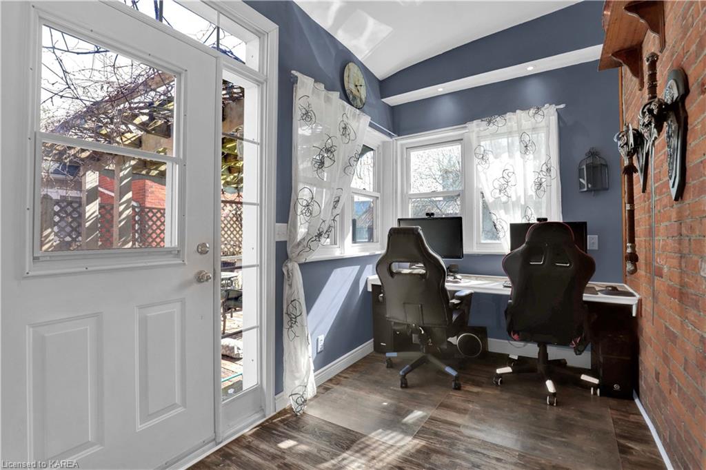 160 EAST Street, Napanee, Ontario, Canada