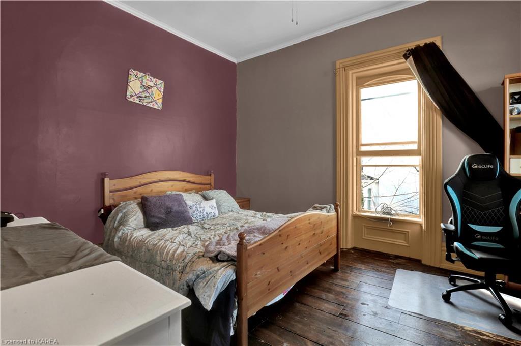 160 EAST Street, Napanee, Ontario, Canada