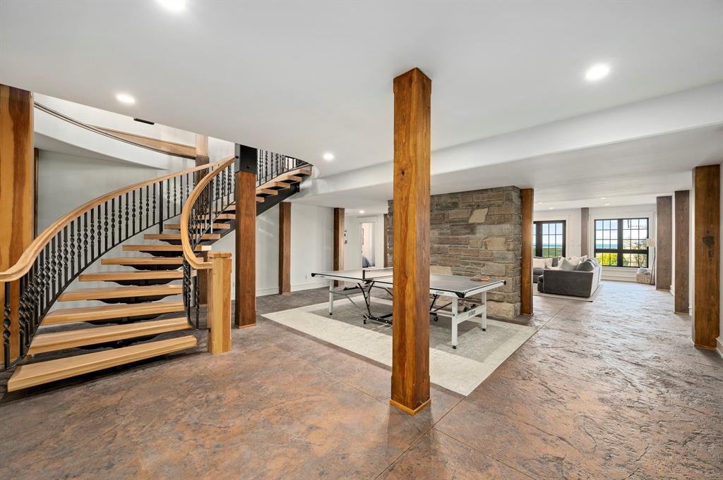1776 LAKESHORE Road, Sarnia, Ontario, Canada