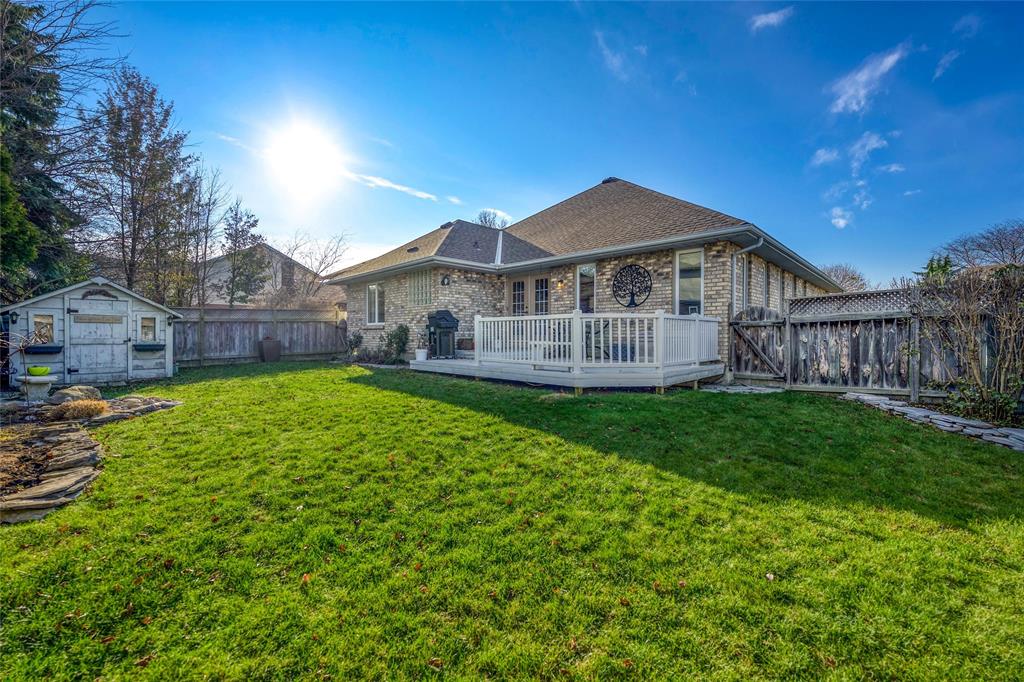 400 RIDLEY Court, Sarnia, Ontario, Canada