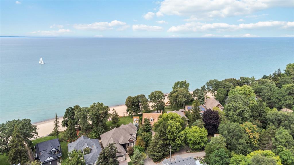 620 BEACH Lane, Sarnia, Ontario, Canada