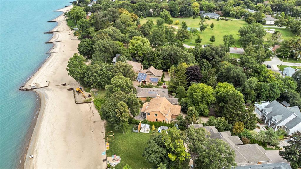 620 BEACH Lane, Sarnia, Ontario, Canada