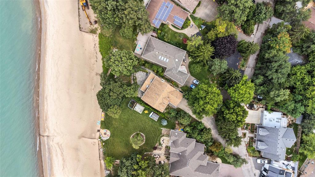 620 BEACH Lane, Sarnia, Ontario, Canada