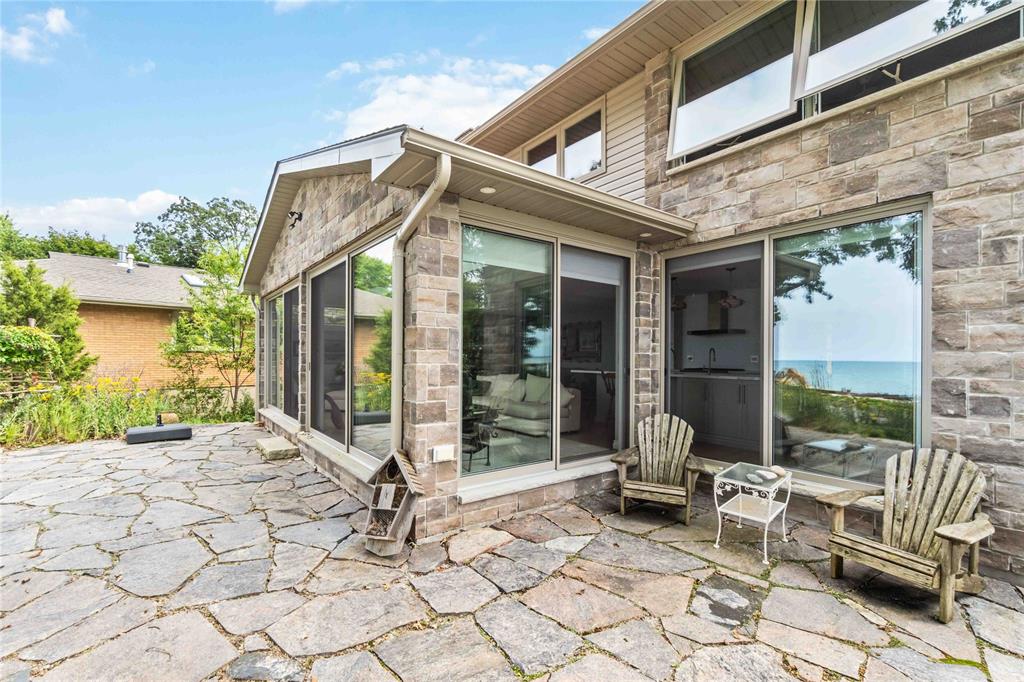 620 BEACH Lane, Sarnia, Ontario, Canada