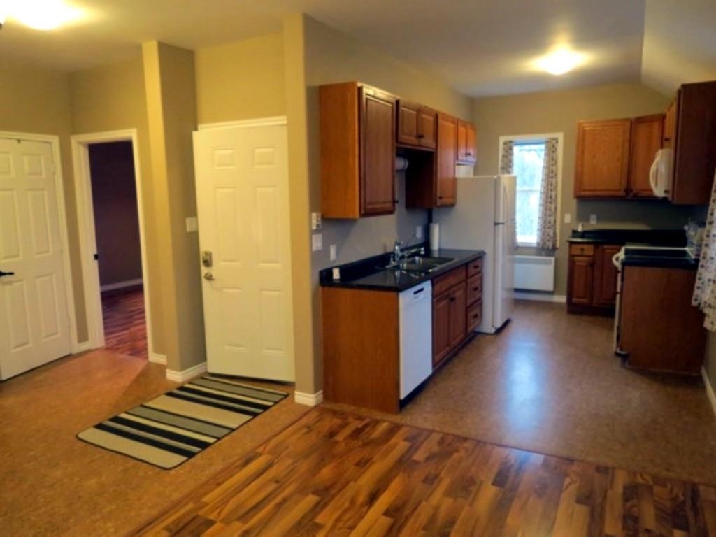 692 Highway 594, Eagle River, Ontario, Canada