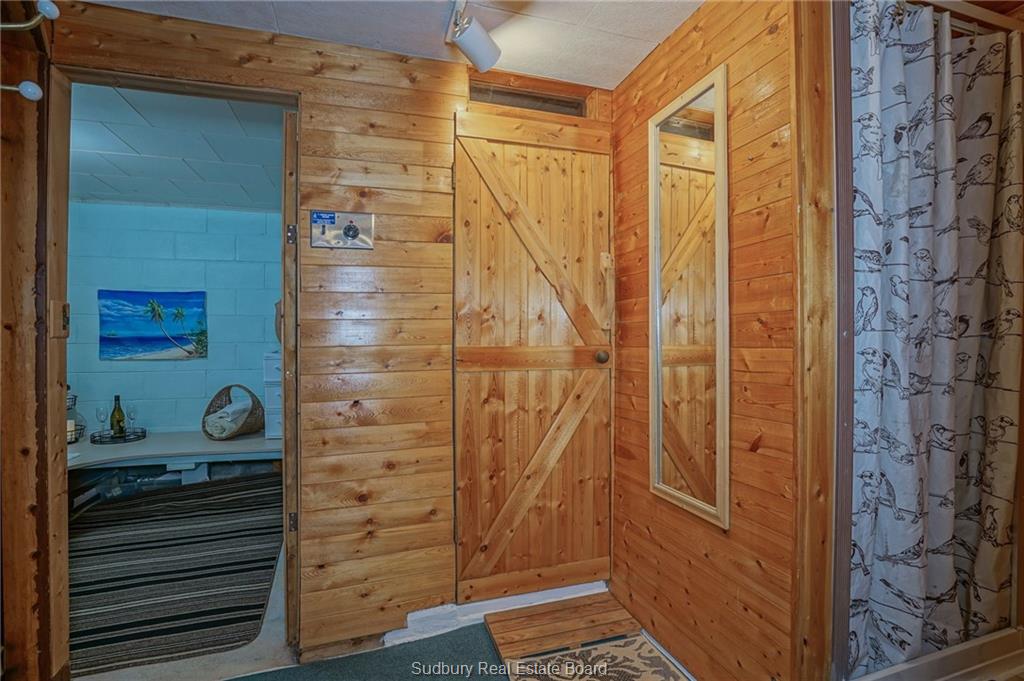 624 Main Street, Lively Ontario, Canada
