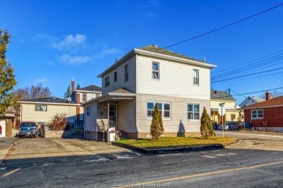 64 Diorite Street, Copper Cliff Ontario, Canada