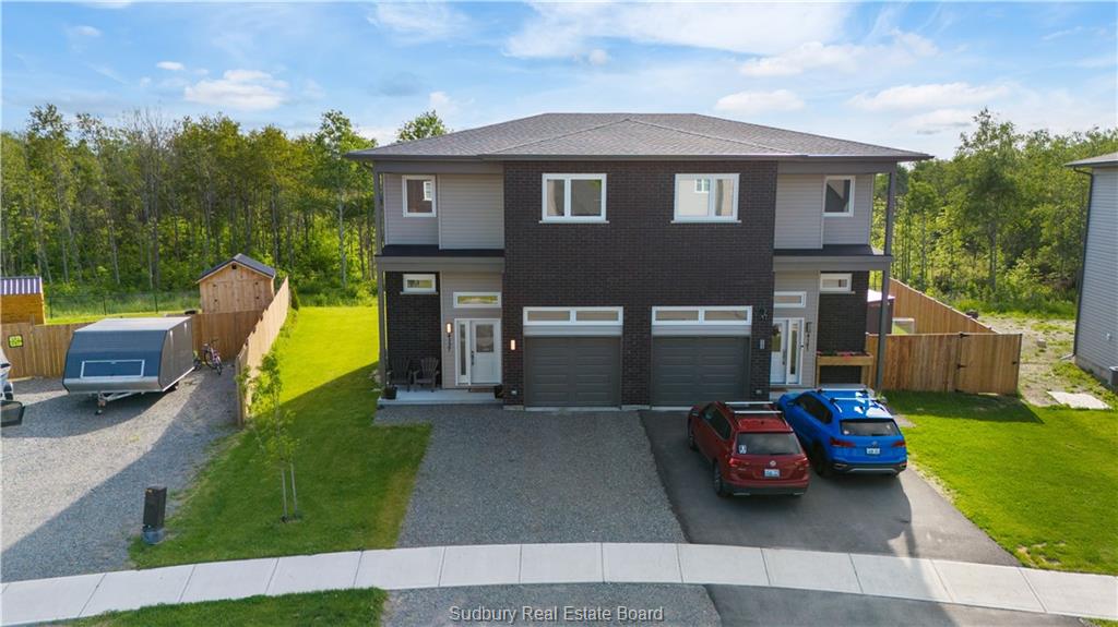 4137 bonaventure drive, Hanmer Ontario, Canada
