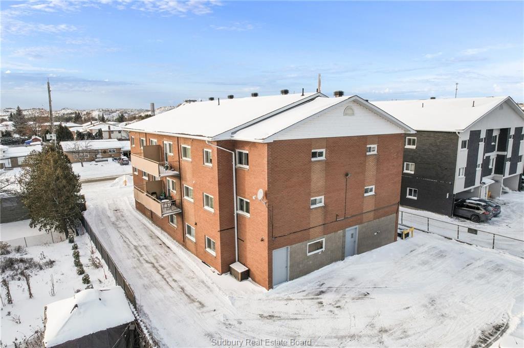 1590 Kelly Lake Road, Sudbury Ontario, Canada