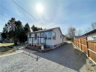 17 Clairmont, Sudbury Ontario, Canada