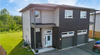 4137 bonaventure drive, Hanmer Ontario, Canada