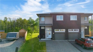 4137 Bonaventure Drive, Hanmer Ontario