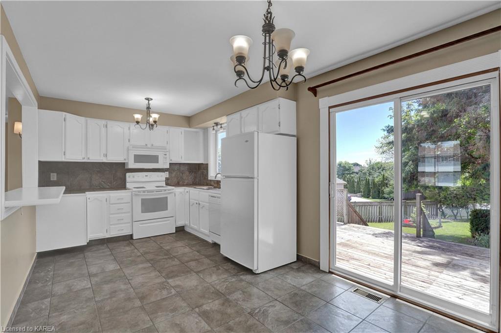 807 ROBSON Place, Kingston, Ontario, Canada
