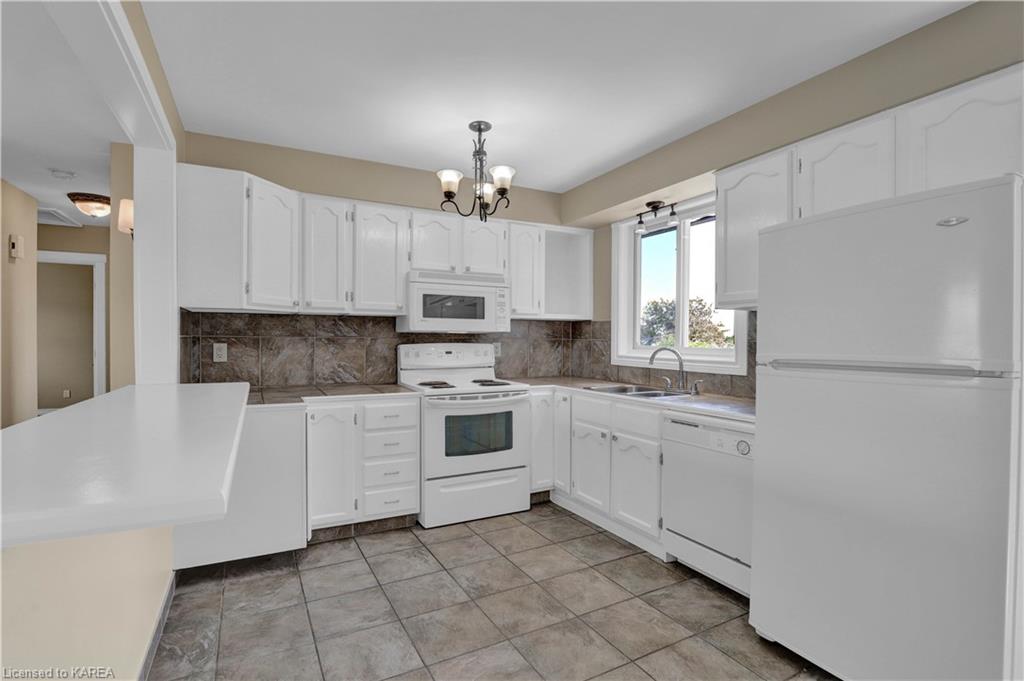 807 ROBSON Place, Kingston, Ontario, Canada