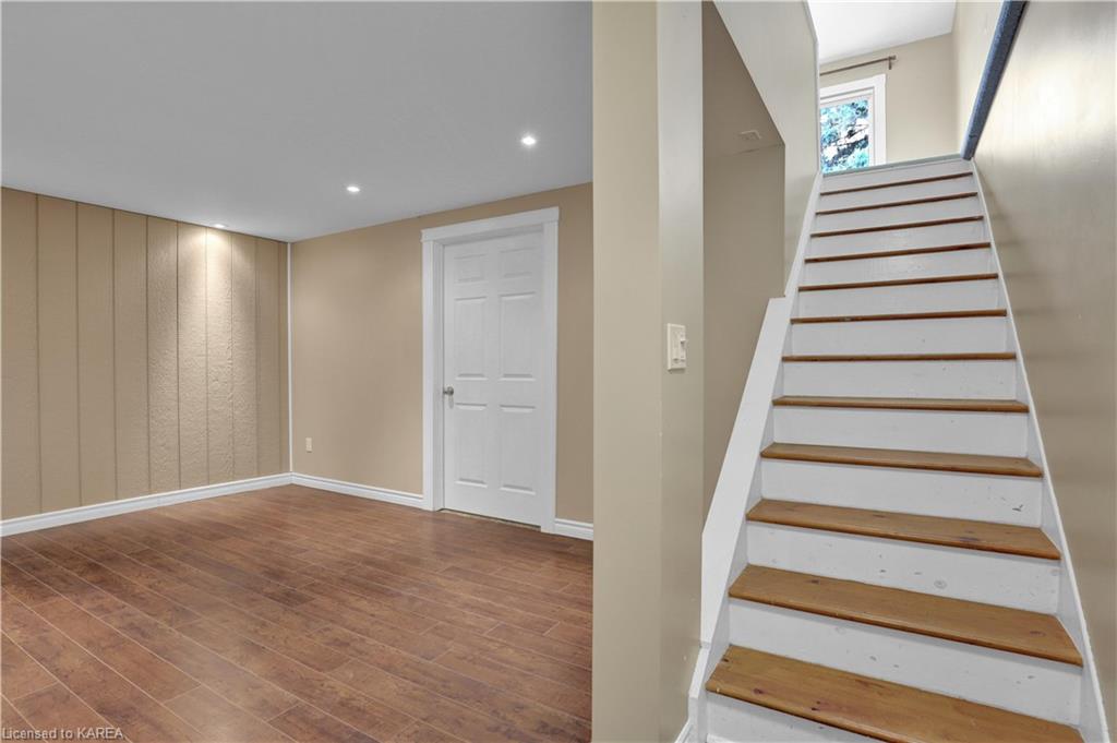 807 ROBSON Place, Kingston, Ontario, Canada