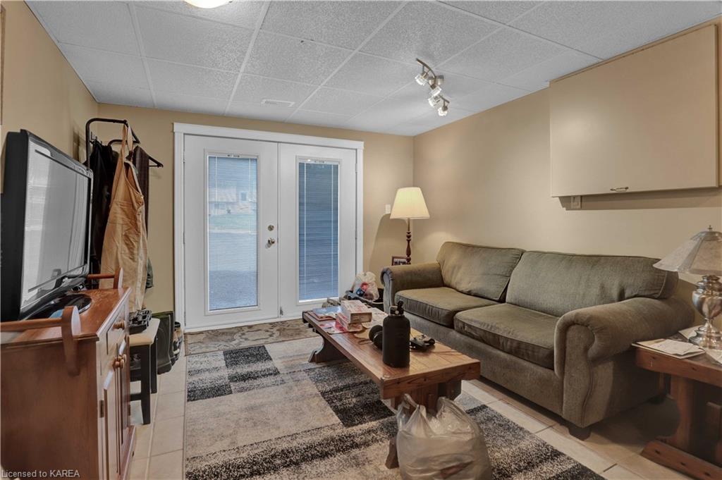807 ROBSON Place, Kingston, Ontario, Canada