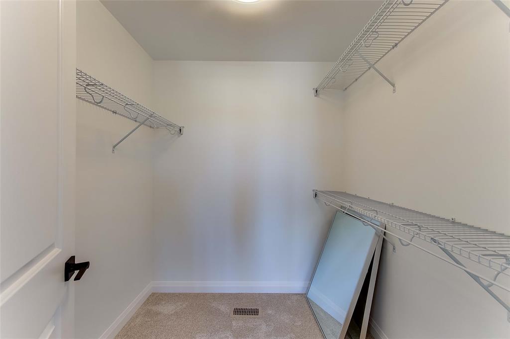 387 BAYHILL Drive, St. Clair, Ontario, Canada