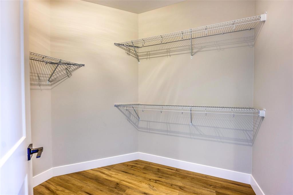 402 BAYHILL Drive, St. Clair, Ontario, Canada
