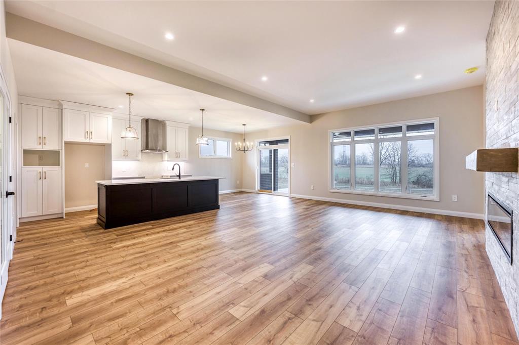 404 BAYHILL Drive, St. Clair, Ontario, Canada