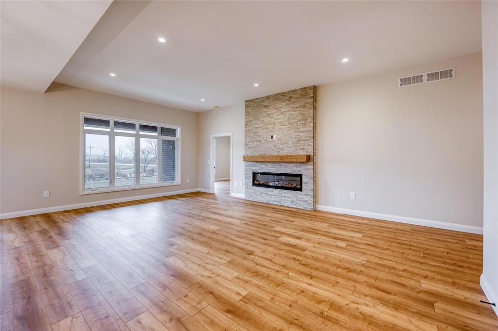 404 BAYHILL Drive, St. Clair, Ontario, Canada