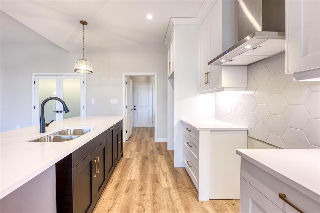 404 BAYHILL Drive, St. Clair, Ontario, Canada