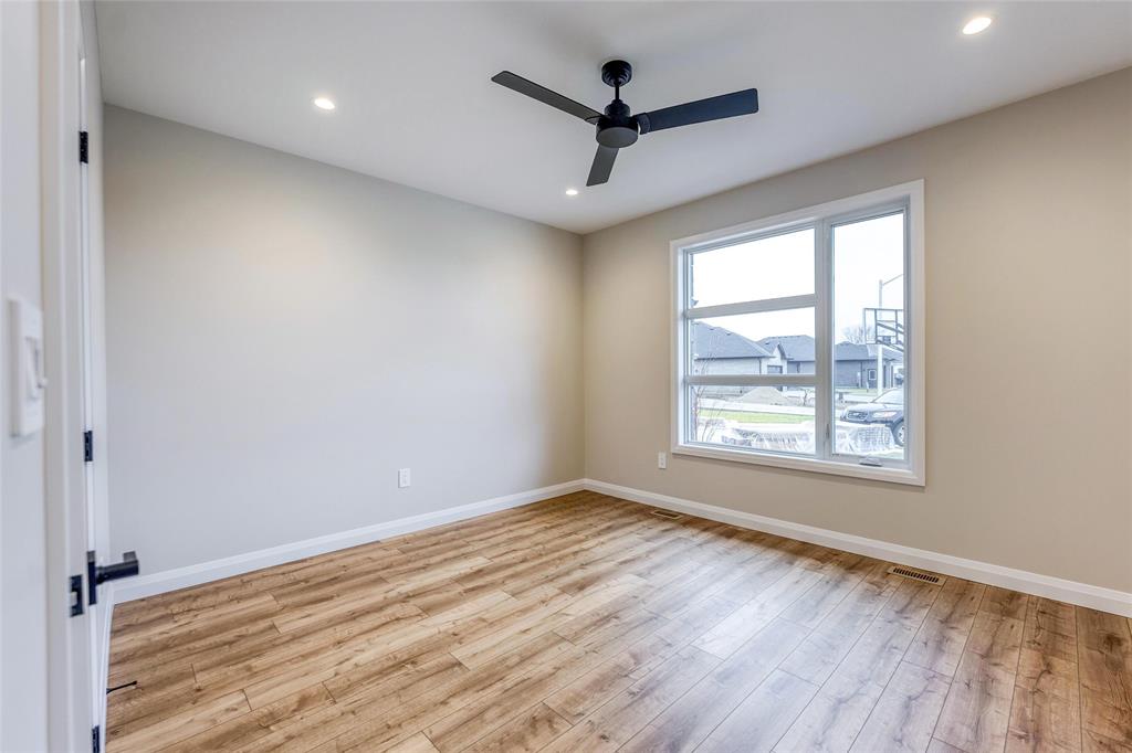 404 BAYHILL Drive, St. Clair, Ontario, Canada