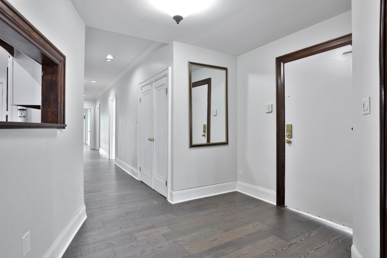 40 Kilbarry Rd, Unit 2, Toronto, Ontario, Canada