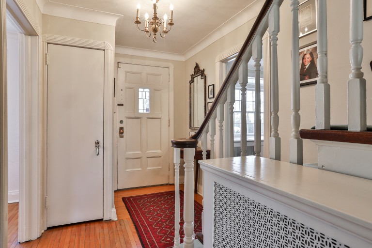 87 Tranmer Avenue, Toronto, Ontario, Canada photo 3