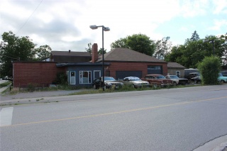 106 King St, Kawartha Lakes Ontario, Canada