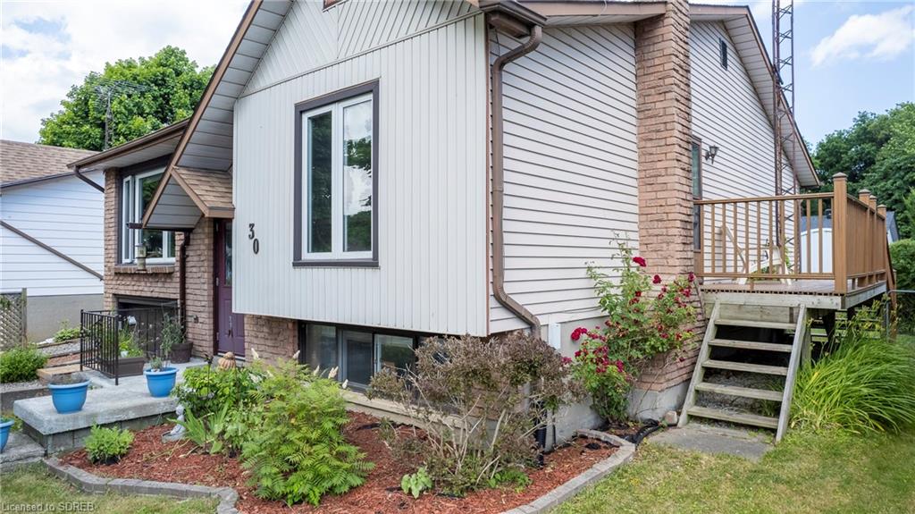 30 AARON Drive, Port Dover, Ontario, Canada