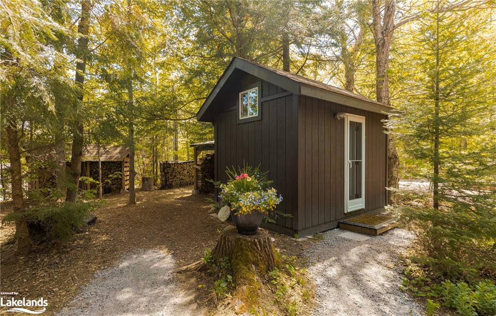 12 HILLTOP Lane, Seguin, Ontario, Canada