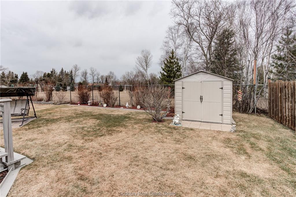 3965 MACMILLAN Drive, Val Caron, Ontario, Canada