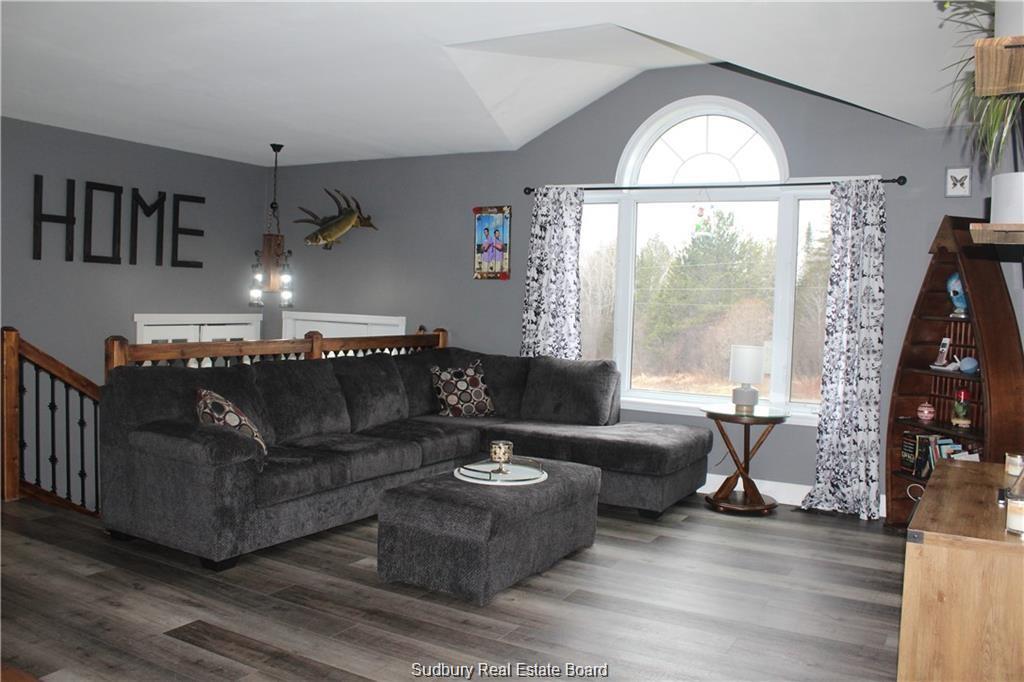 2061 Nepewassi Lake Road, Markstay, Ontario, Canada