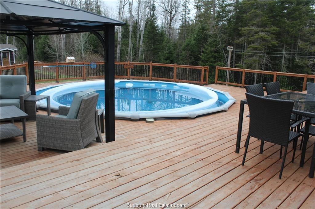2061 Nepewassi Lake Road, Markstay, Ontario, Canada