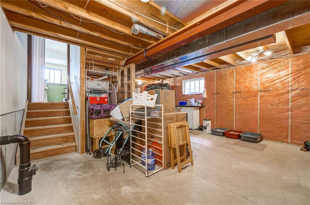 276 MOGG Street
