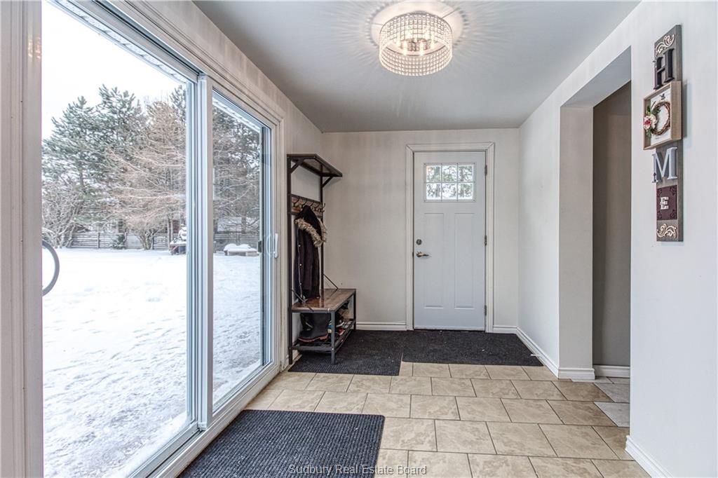 1628 GRAVEL Drive, Hanmer Ontario, Canada
