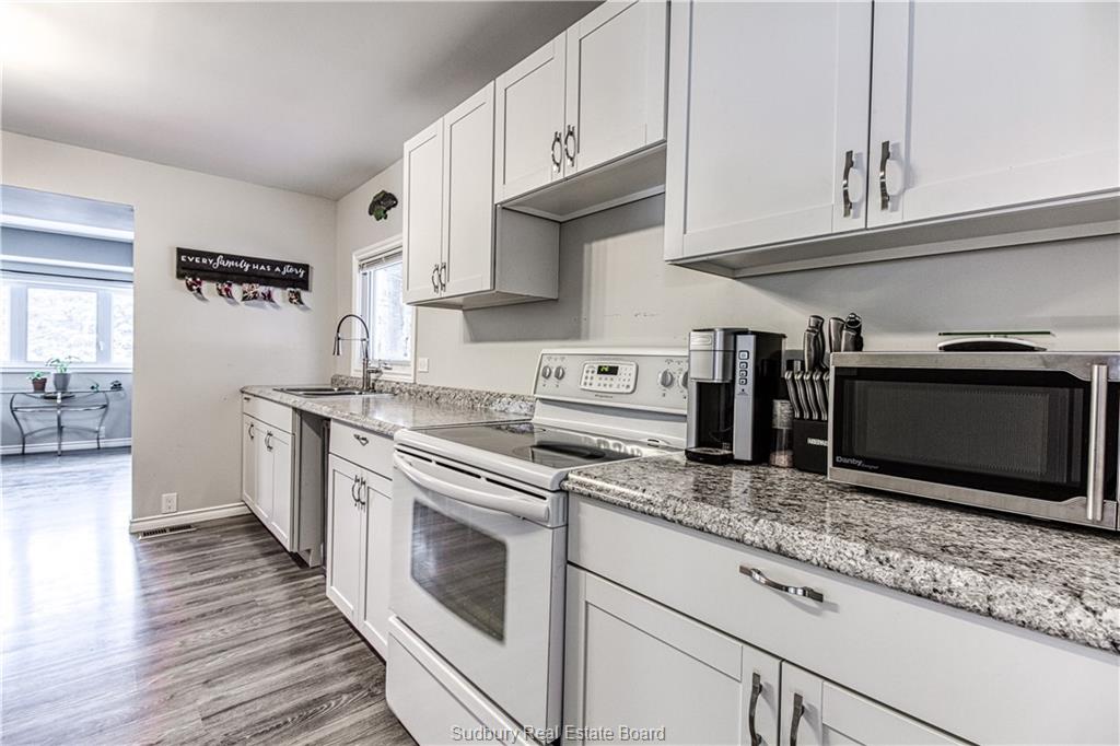 1628 GRAVEL Drive, Hanmer Ontario, Canada