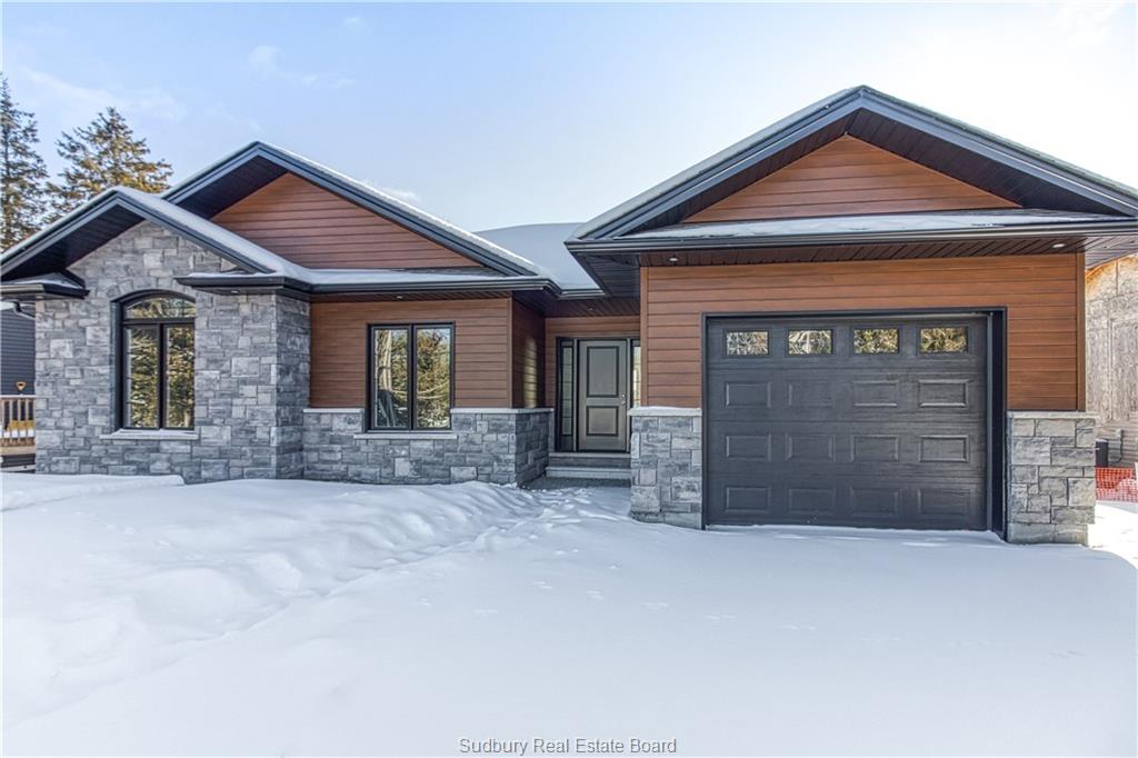 2363 VERMILLION LAKE Road, Chelmsford Ontario, Canada