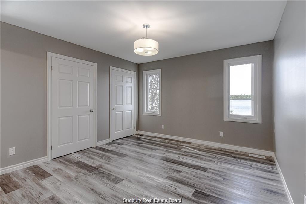 2363 VERMILLION LAKE Road, Chelmsford Ontario, Canada