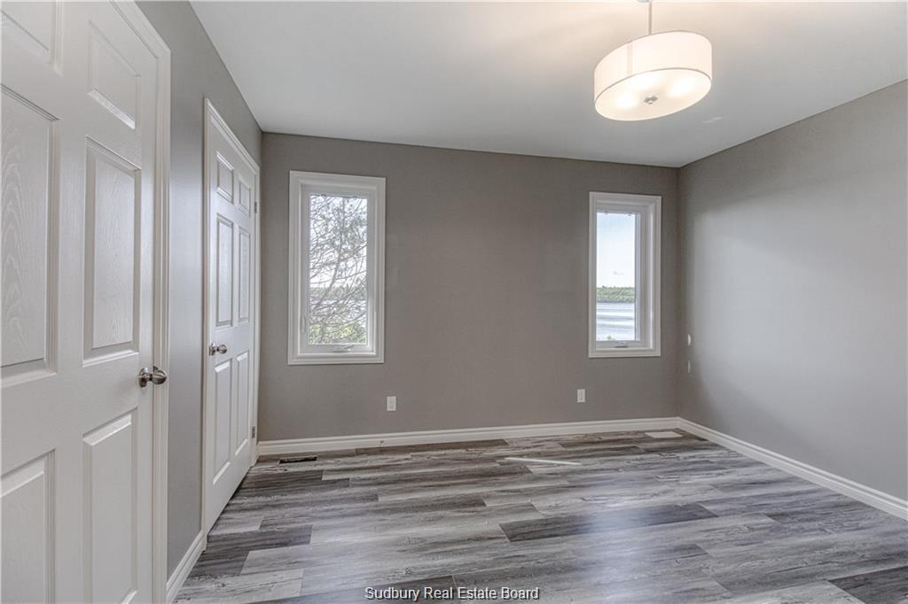 2363 VERMILLION LAKE Road, Chelmsford Ontario, Canada