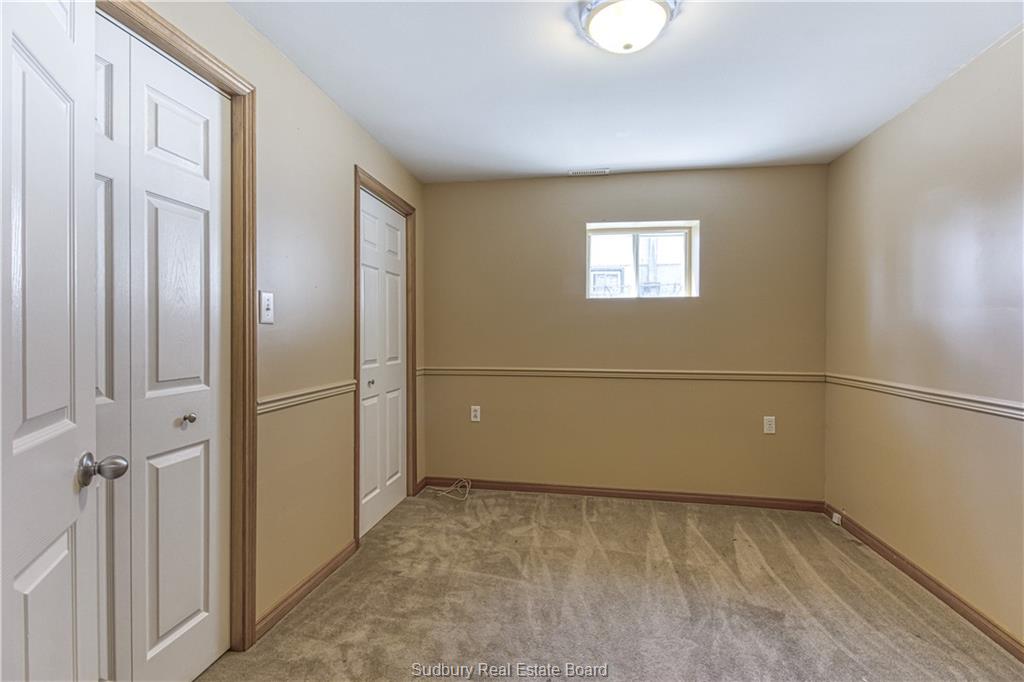 23 POULIN Street W, Azilda Ontario, Canada